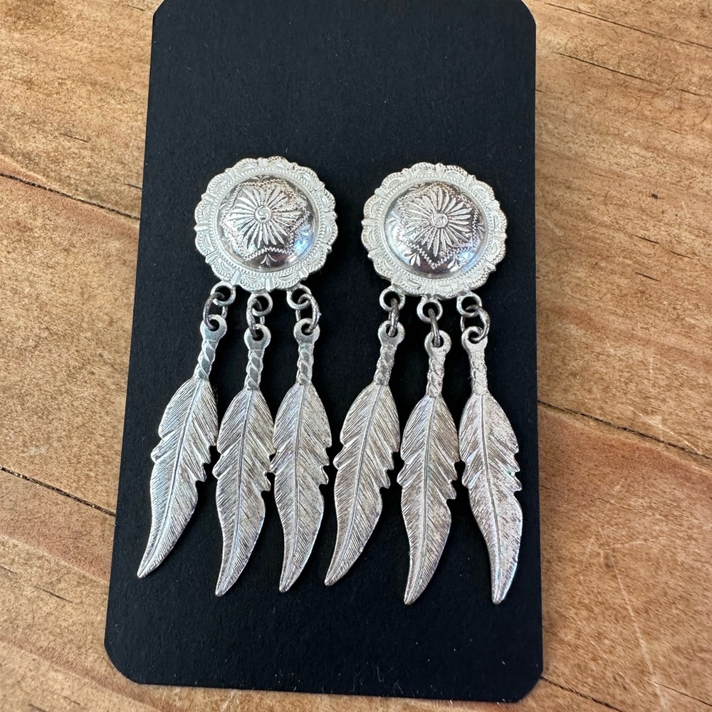 Montana Silversmiths Silver Feather Drop Earrings